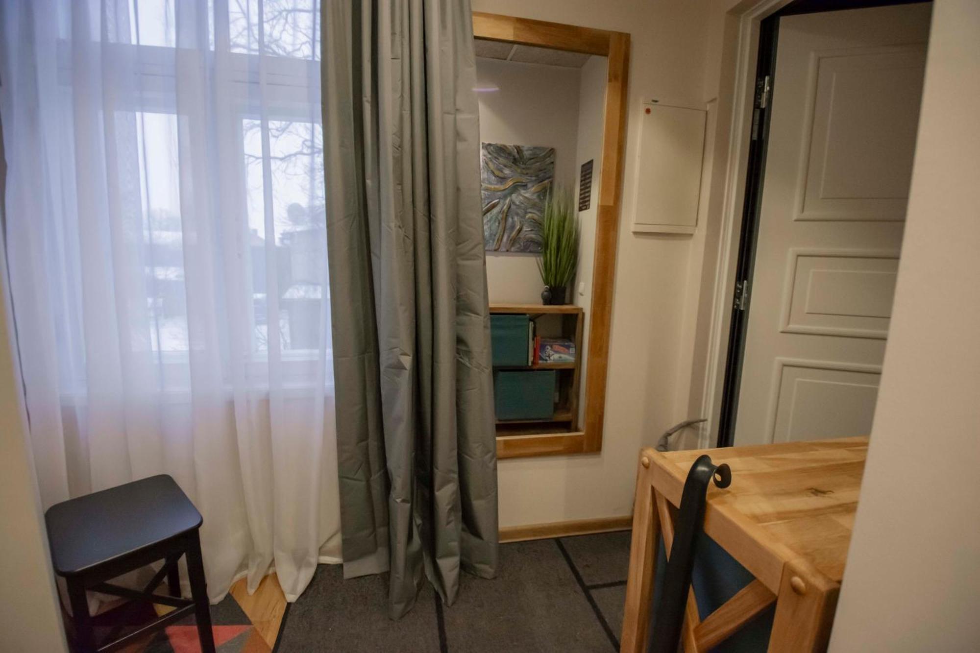 Karlovaidyll 7 - Homey Apartment With Free Parking! Tartu Bagian luar foto